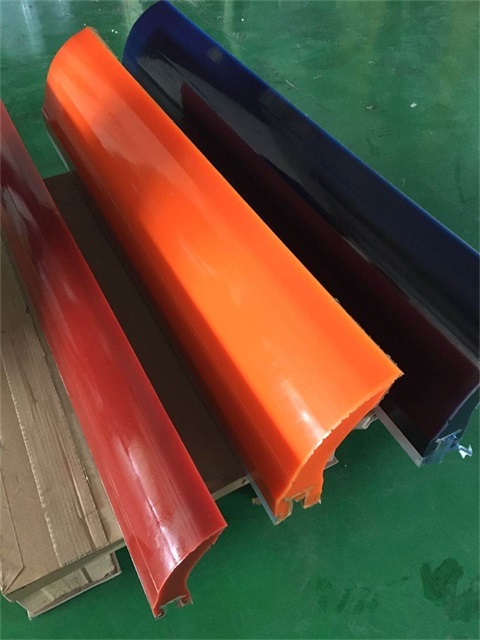 SIMA Hochleistungs-Polyurethanklingen mit unterschiedlicher Farbe